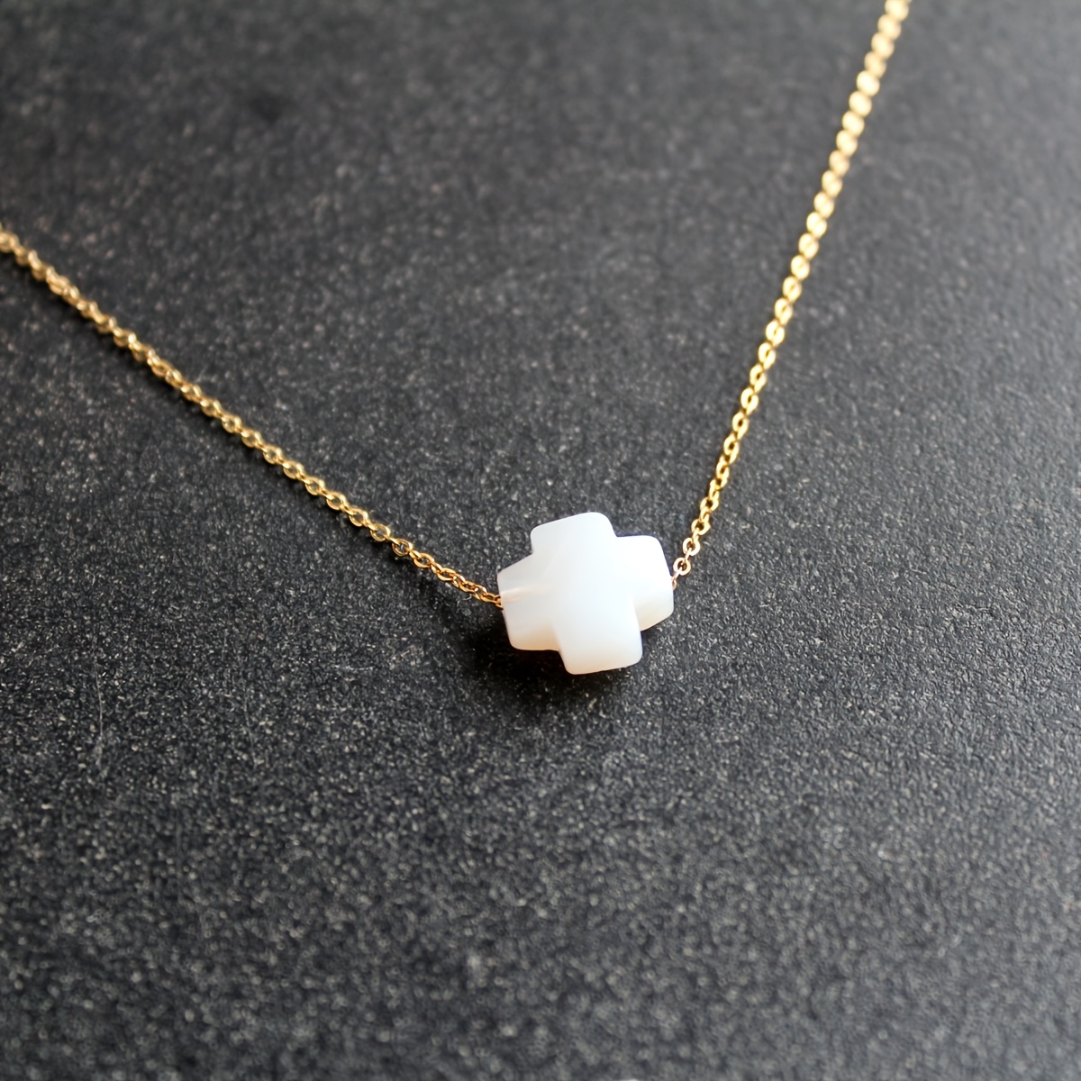 Women's Vintage Natural Agate Cross Necklace